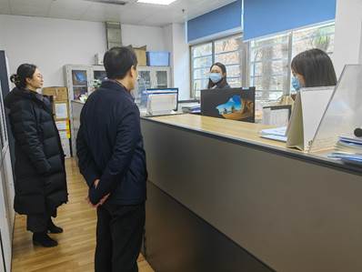 美女直播